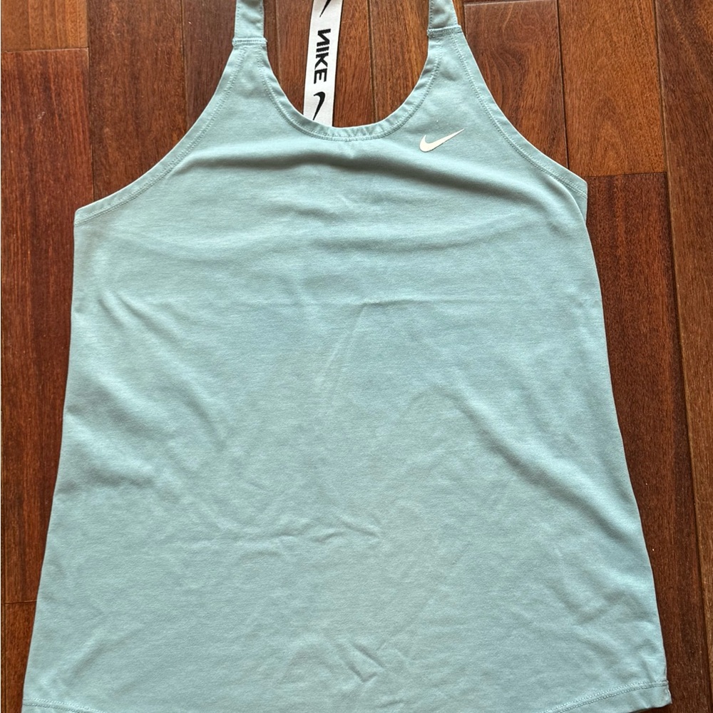Nike Women's Sky Blue Tank Top Size Small. Great condition! Barely worn
